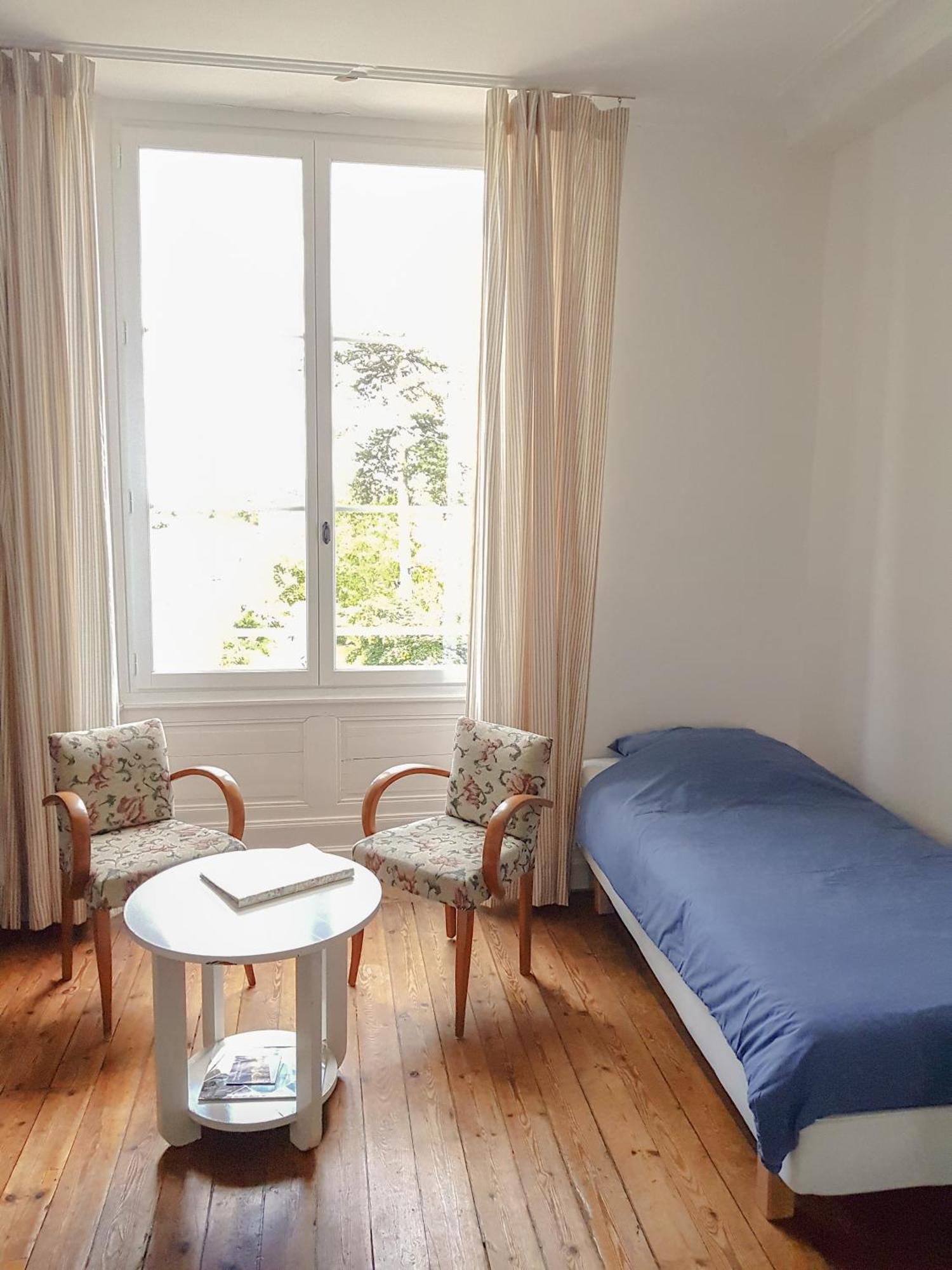 Domaine De Chantageasse Asnières-la-Giraud Habitación foto
